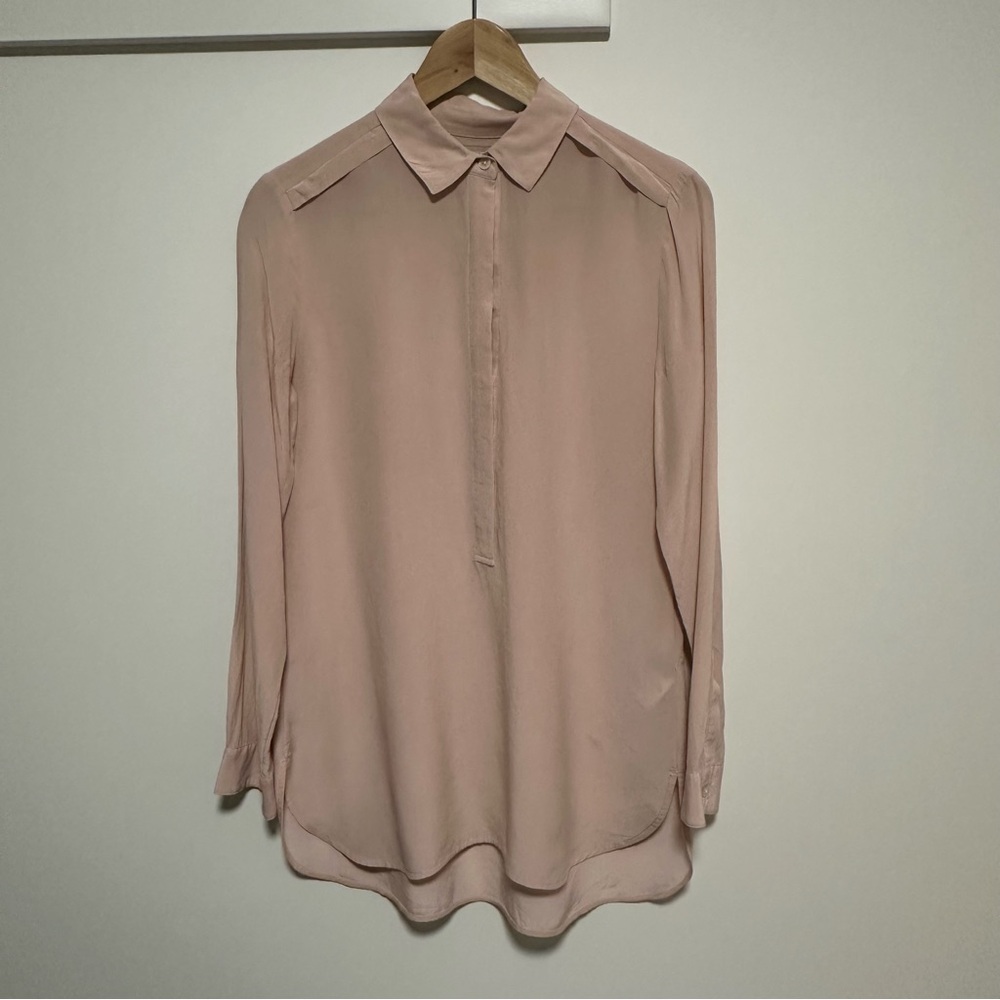 Banana Republic Light Pink Blouse